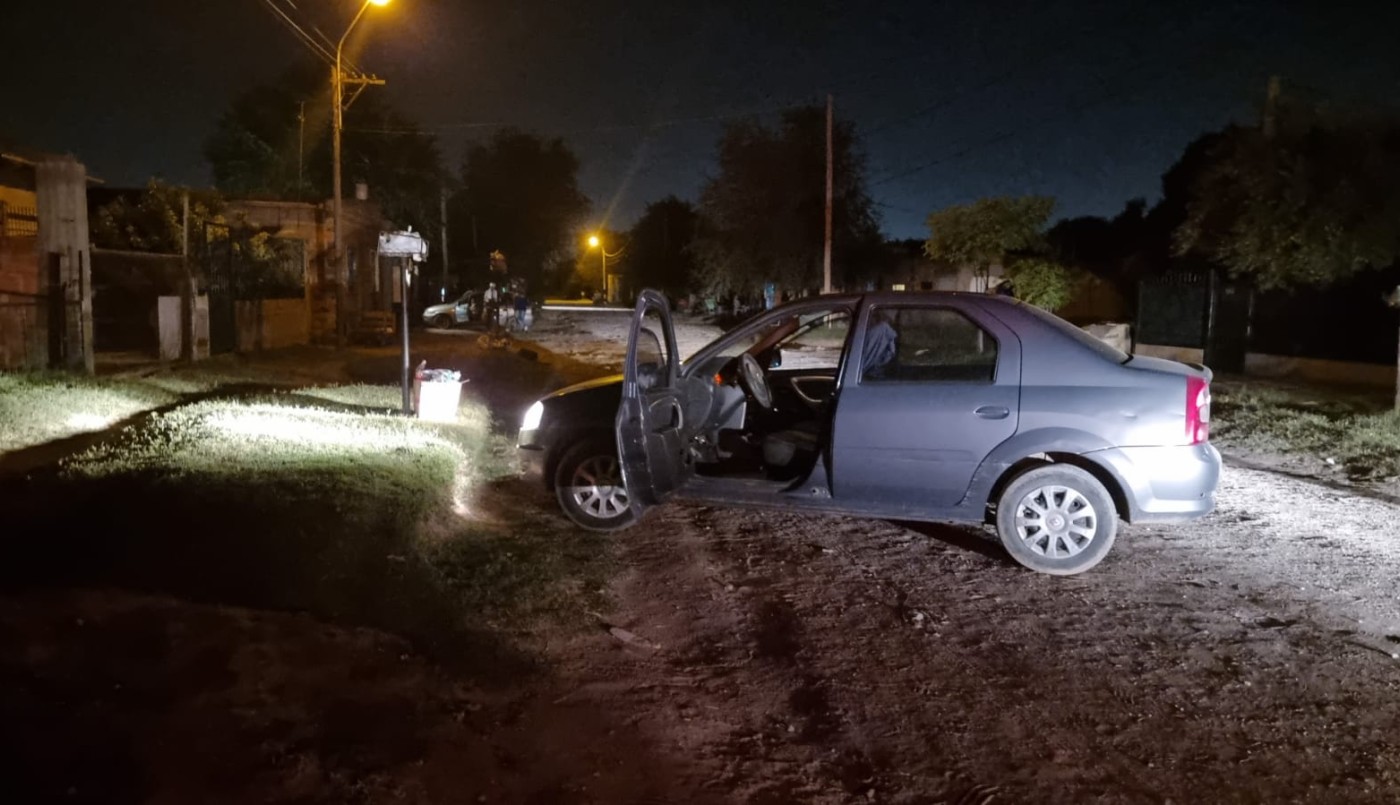 Robó un auto, lo chocó a unas cuadras y, tras abandonarlo, se dio a la fuga | Información General