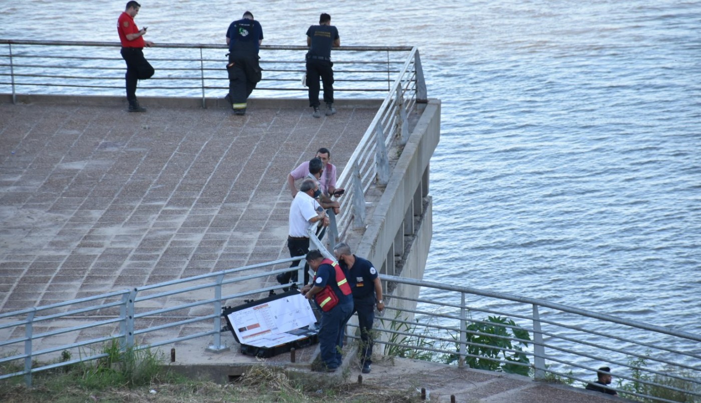 Tras 14 días de angustia apareció el cuerpo del joven ahogado en el río | Rosario y la región