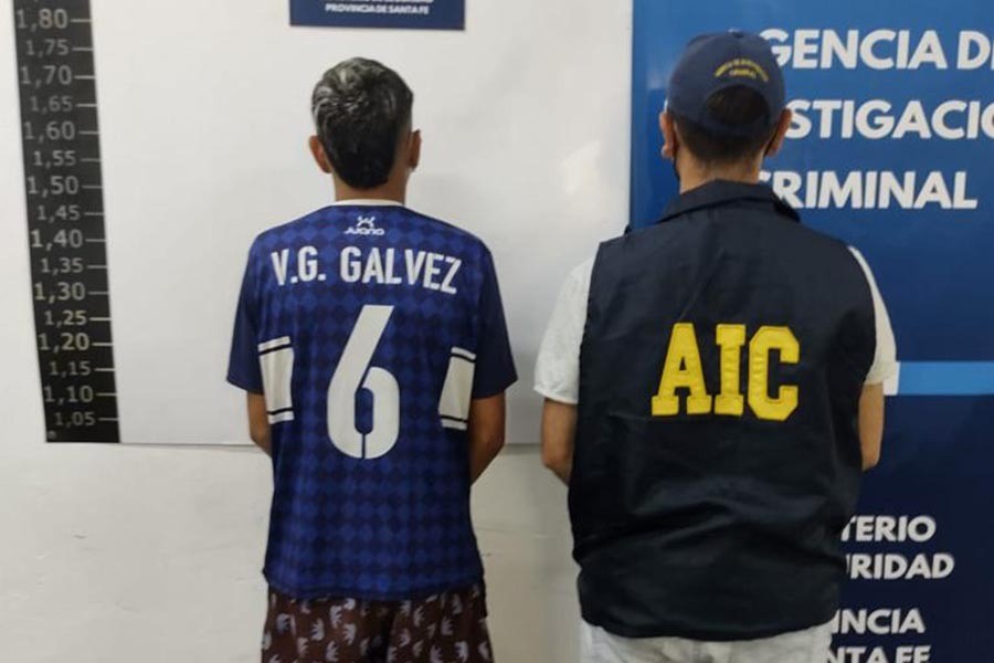 Zapatillas con sangre: tiene 16 años y lo acusan de brutal crimen | Rosario y la región