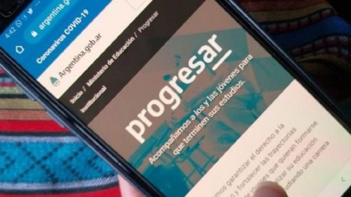 ANSES: cómo acceder al bono extra de $5677 | Servicios