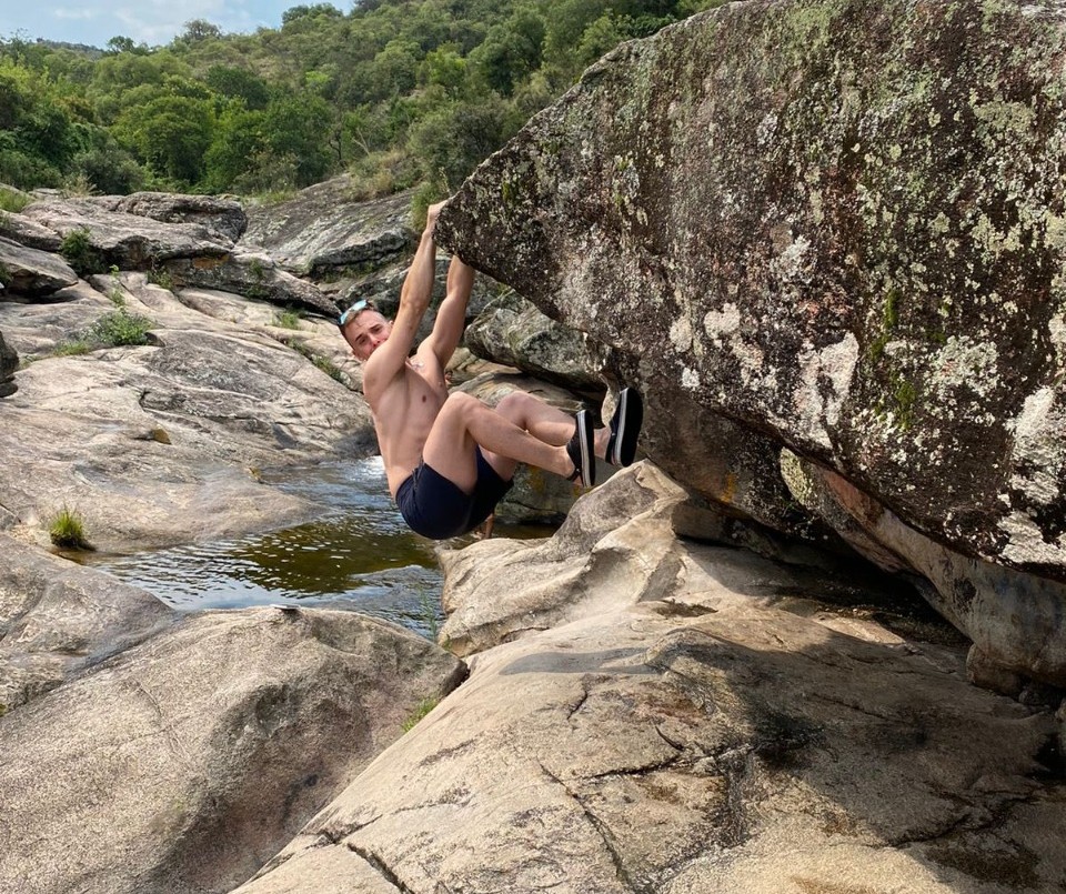 Subió una foto a Twitter, pidió que la editaran "como si abajo hubiera un precipicio" y lo llenaron de memes | Tecnología