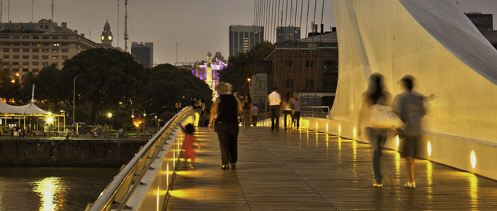 Tarifas: el Gobierno analiza quitar los subsidios a usuarios de 13 barrios del AMBA | Información General