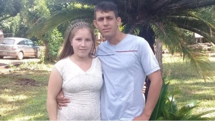 Se electrocutaba con un ventilador y quisieron salvarla: tres muertos | Información General