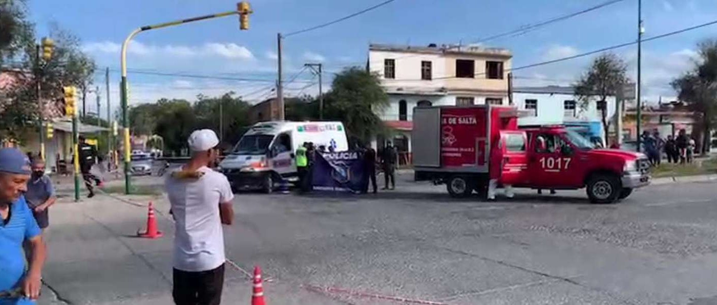 Tragedia en Salta: una nena cayó del auto de su papá y murió atropellada | Información General