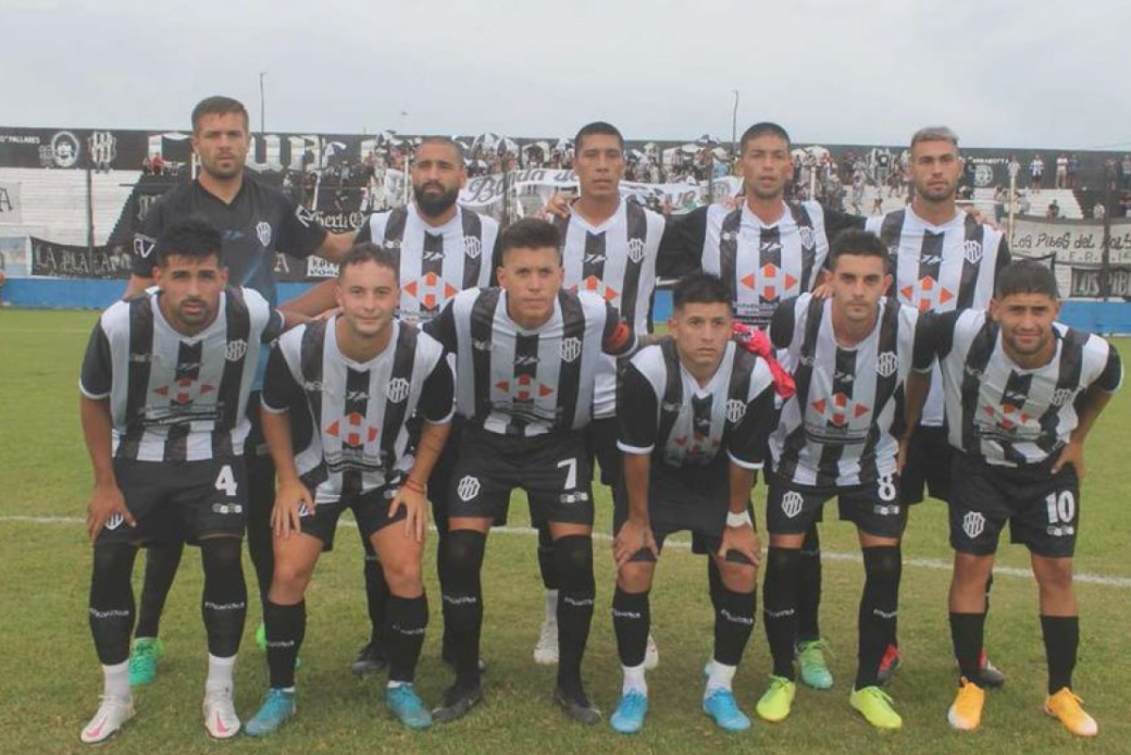 El Porvenir echó a cuatro jugadores por apuestas ilegales | Deportes