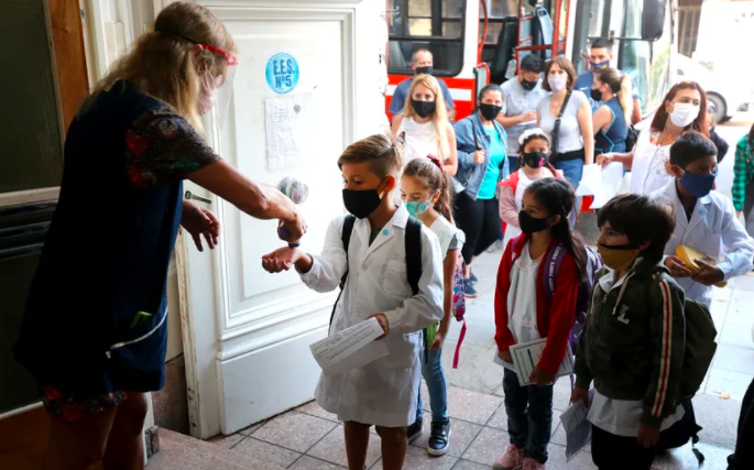 Las escuelas primarias tendrán una hora más de clase por día | Información General