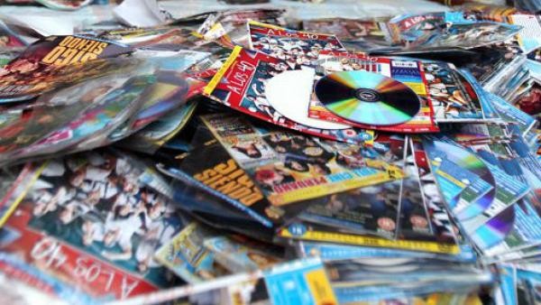 Piratería: sobreseyeron a un vendedor de juegos y películas copiadas porque los CD´s no podían "engañar al consumidor" | Información General
