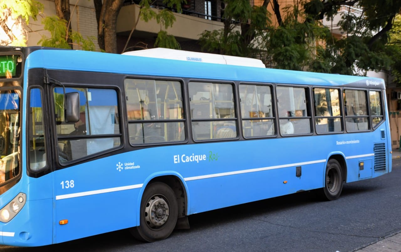 El Intendente anunció la salida de la empresa El Cacique y nuevas medidas para la mejora del transporte | Rosario y la región