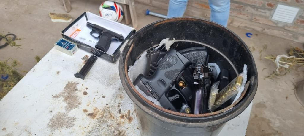 Cachetazo de una madre en plena audiencia: “Me defraudaste como hijo” | Rosario y la región