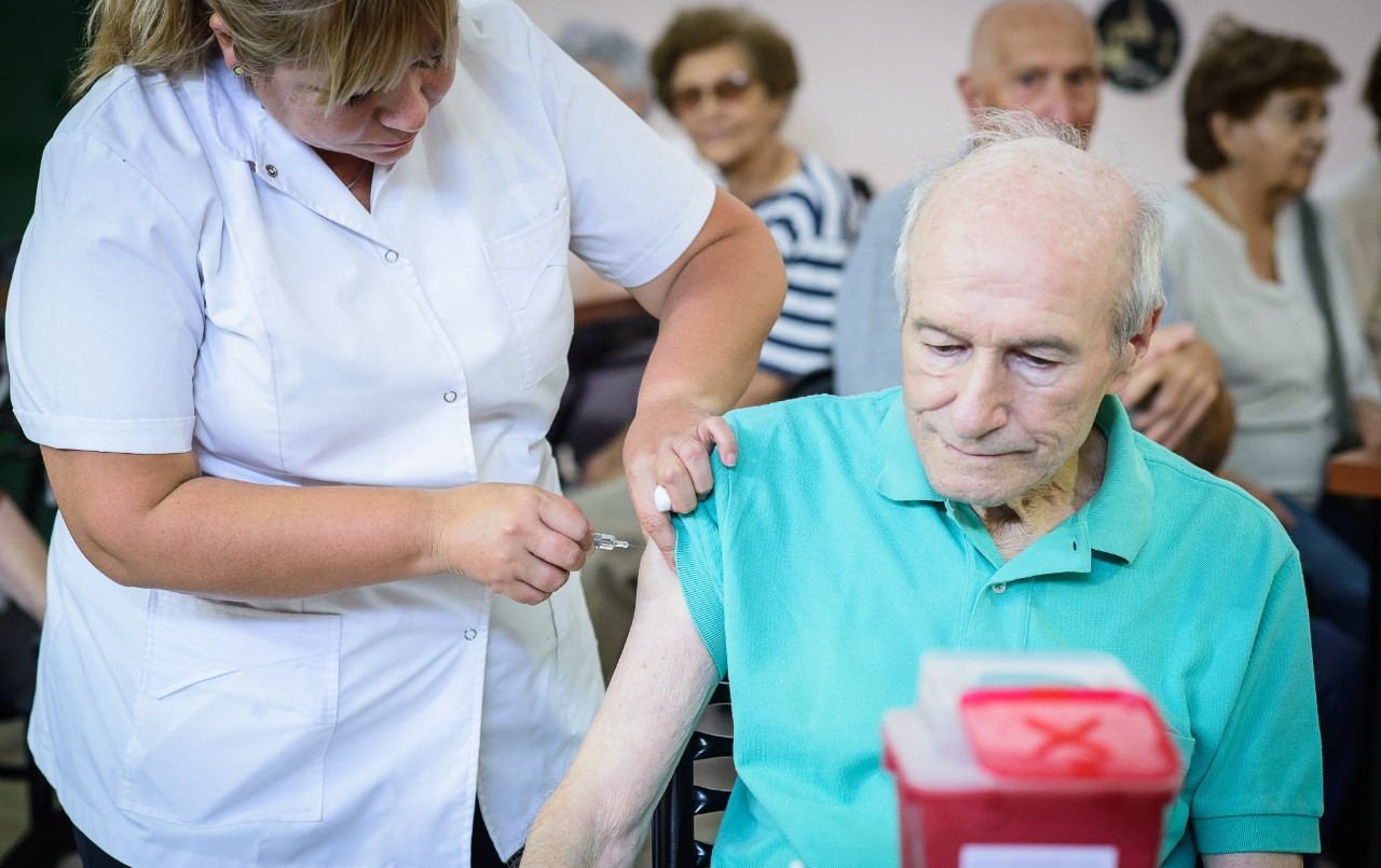 Turnos para la 4° dosis: podés vacunate contra el Covid en cualquiera de los vacunatorios | Rosario y la región