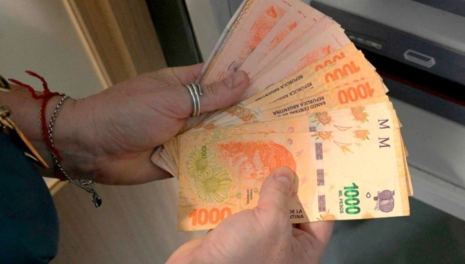 Decreto del bono de $ 18.000: no lo recibirá quien perciba más de 2 salarios mínimos | Servicios