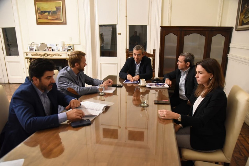 Javkin se reunió con los titulares de las Procuradurías de Narcocriminalidad y de Lavado de Activos | Rosario y la región