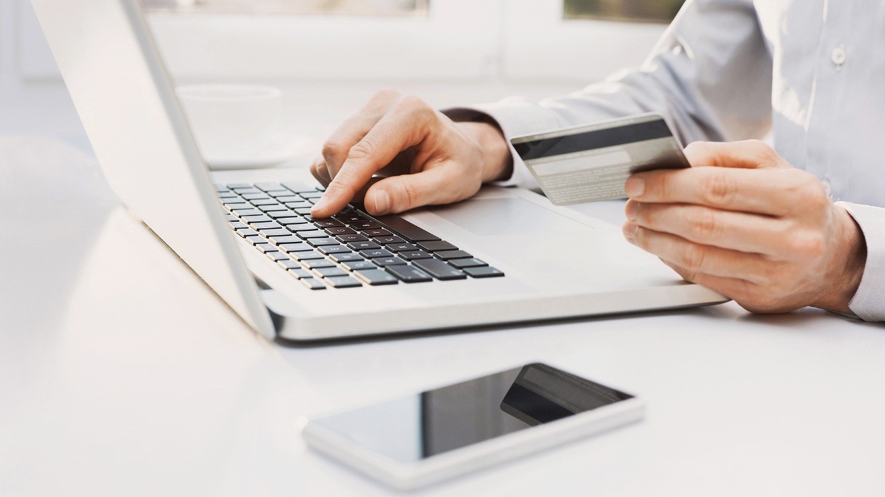 Compras online en el exterior: la AFIP reforzó controles para evitar maniobras fraudulentas | Información General