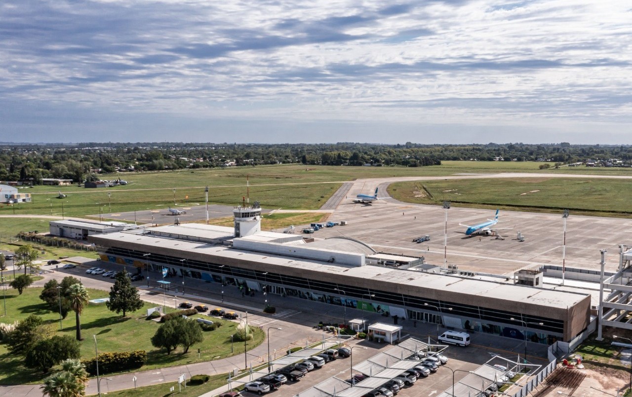 ¿Qué hay detrás de las amenazas de bomba en el aeropuerto? | Rosario y la región