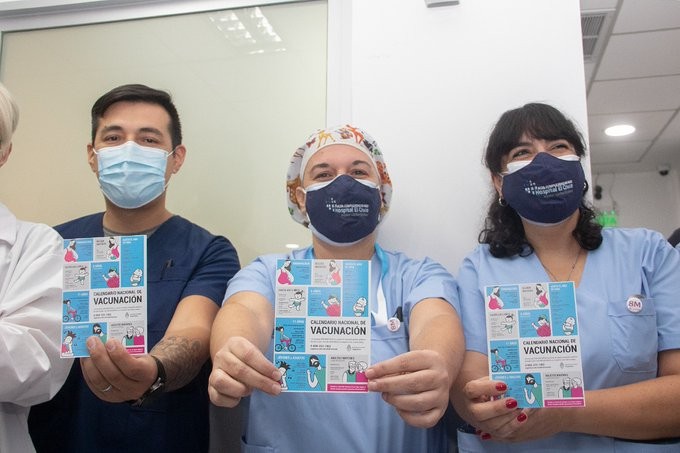 El viernes llegan al país 2,7 millones de vacunas para inocular contra el Covid a menores de entre 6 meses y 3 años | Información General