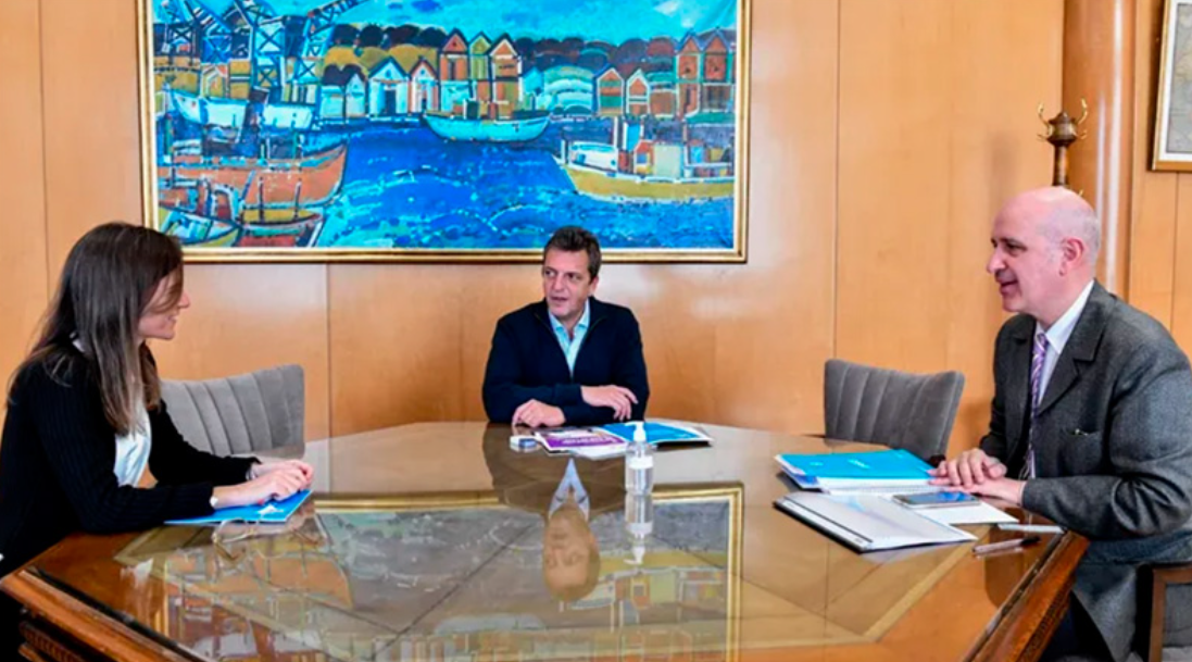 Sergio Massa anunciará mañana un bono para los jubilados | Servicios