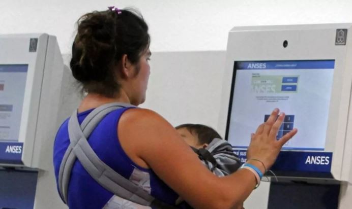 El Gobierno anunció un refuerzo de $20 mil en las asignaciones familiares por hijo | Servicios