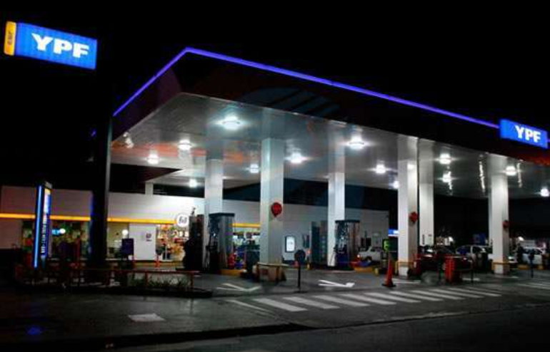 Postergan hasta octubre un nuevo aumento en los combustibles | Información General