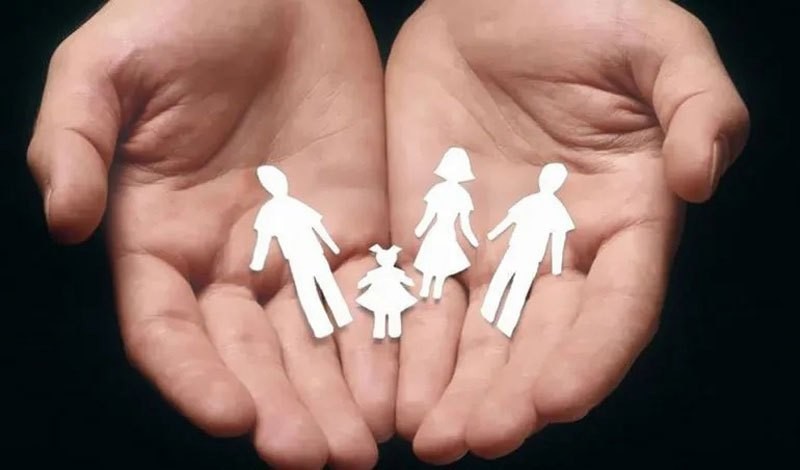 Una jueza de familia dispuso la triple filiación de una niña de 3 años | Rosario y la región