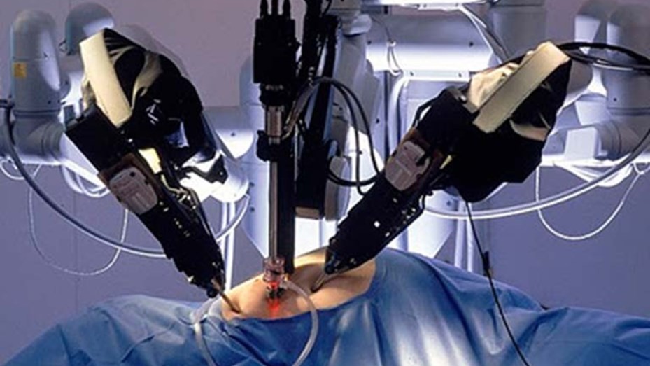 "Pesaba más que la propia paciente": le extirparon a una joven un tumor de 70 kilos | Internacionales