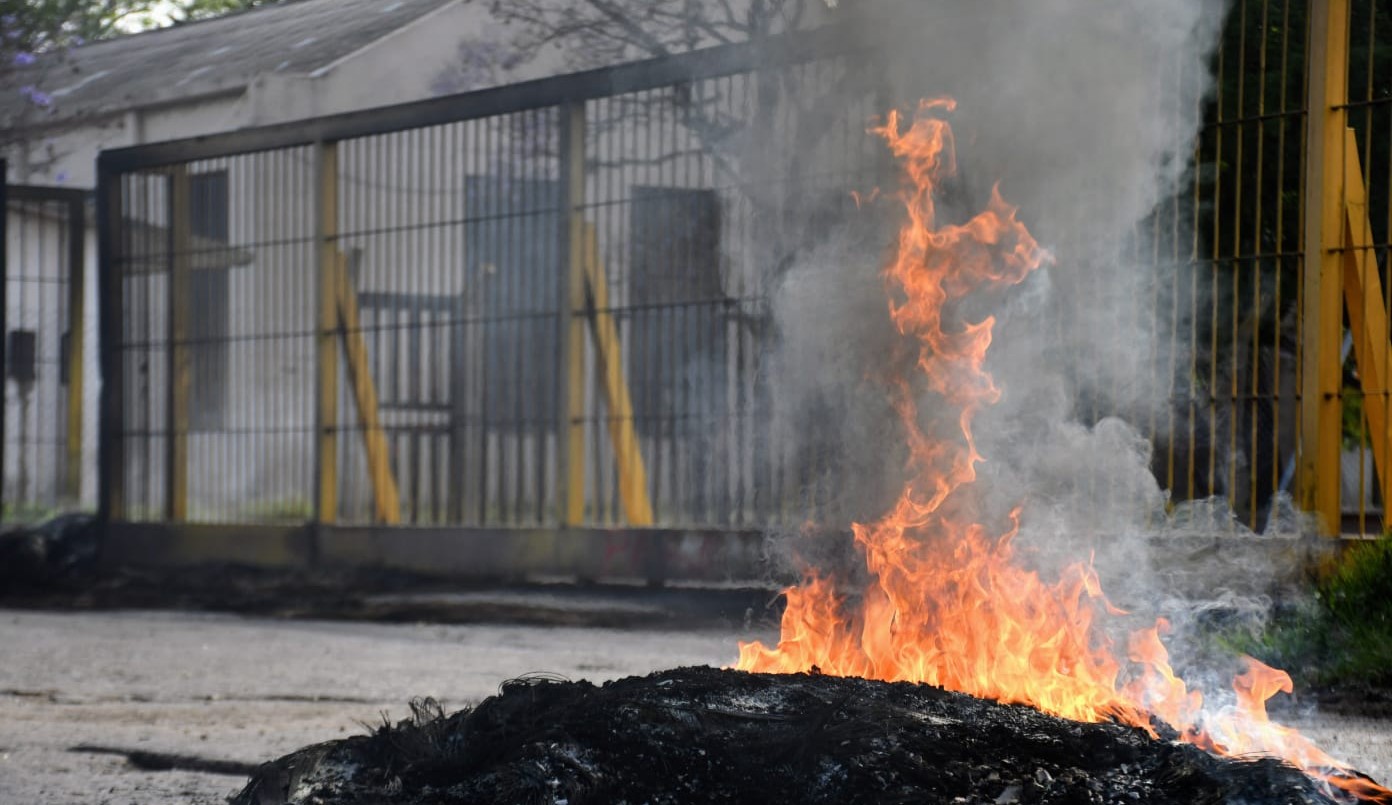 Dictaron conciliación obligatoria por el conflicto en el Puerto Rosario | Rosario y la región