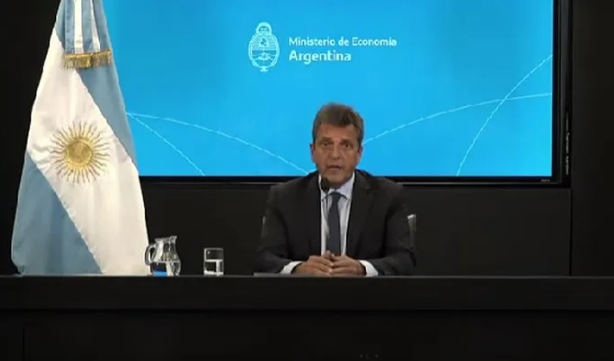 Massa anunció una recompra de deuda en dólares por más de USD 1.000 millones | Política y Economía