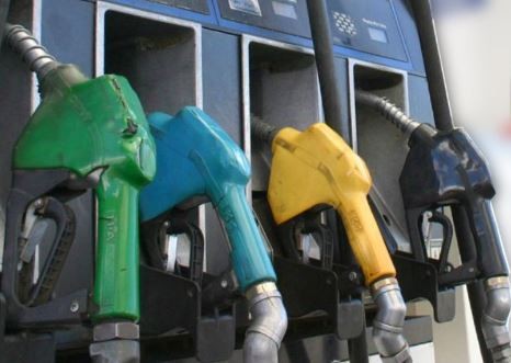 Suspenderán las tarjetas de crédito en estaciones de servicio | Política y Economía