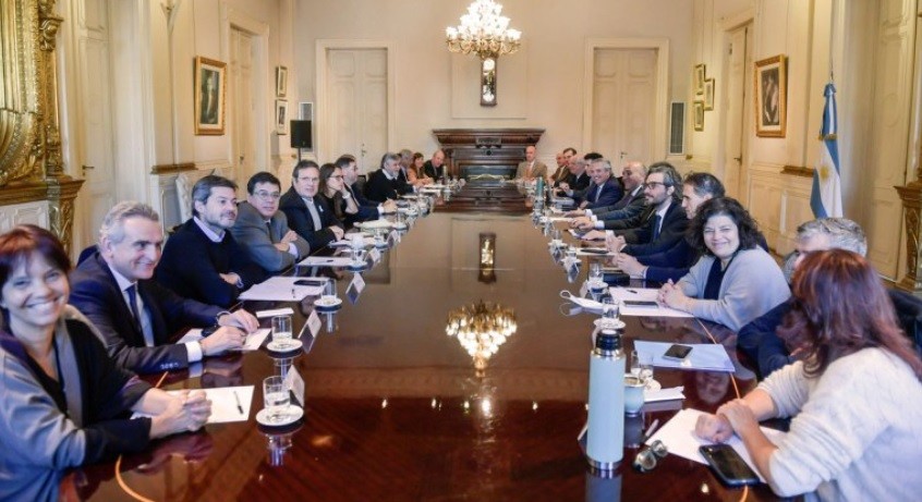 La teoría de la "proscripción" de Cristina Kirchner abrió otra grieta en el Gobierno | Política y Economía