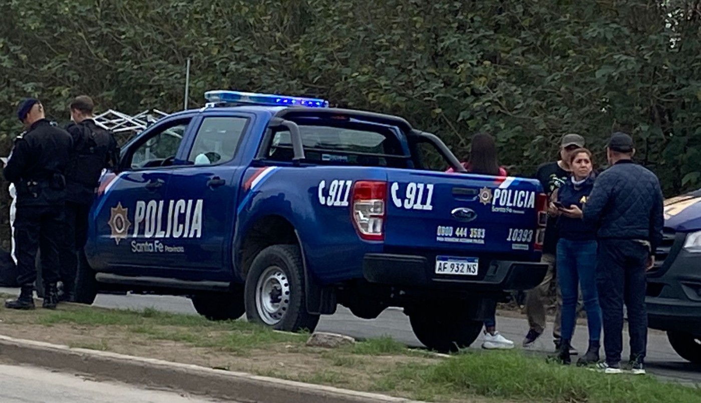 Conmoción en zona oeste: hallaron un cuerpo maniatado y con una bolsa en la cabeza | Rosario y la región