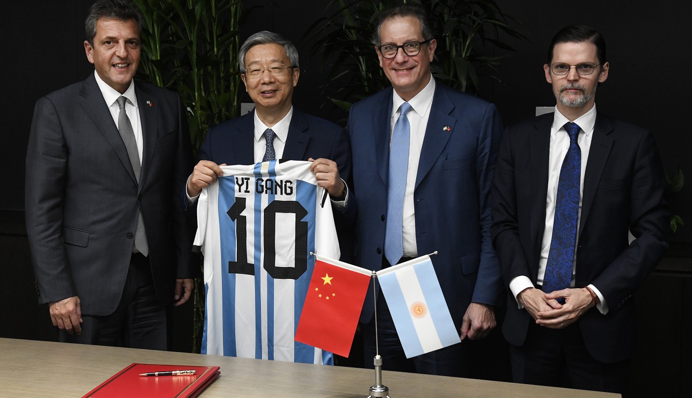 Massa ratificó que el swap es para consolidar al yuan "como instrumento de inversión" | Política y Economía