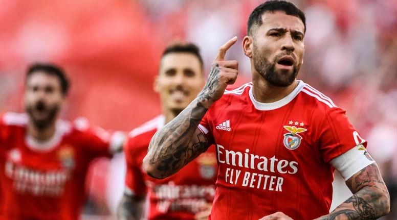 Nicolás Otamendi renovó contrato con Benfica: "El General, se queda" | Deportes