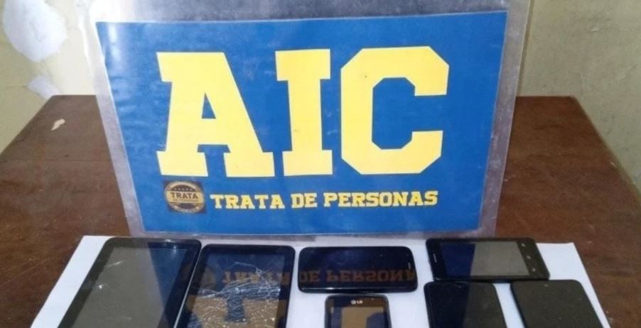 Acusan a un hombre y una mujer de 62 años por abusar de su nieto | Rosario y la región