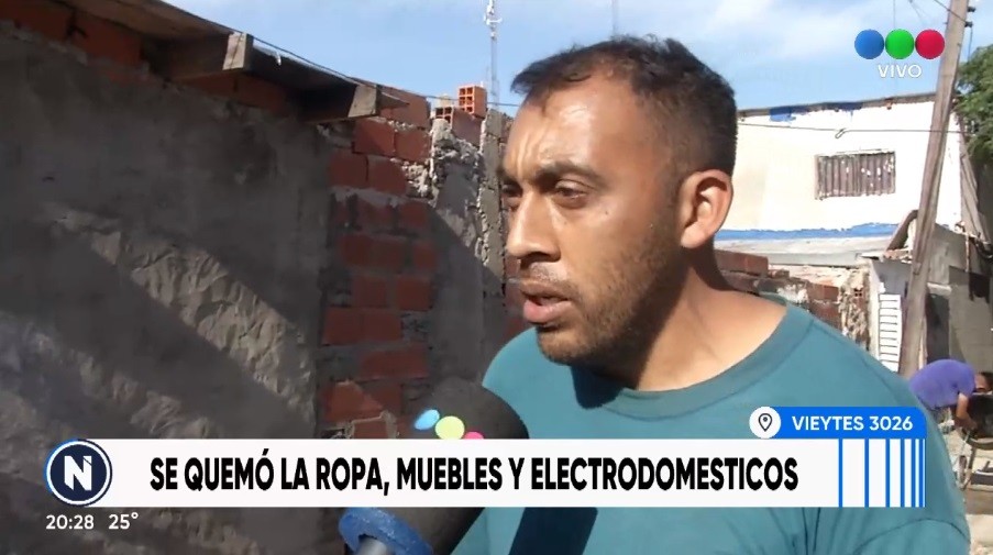 Quedó viudo y con dos hijos, se le incendió la casa y lo perdieron todo | Información General