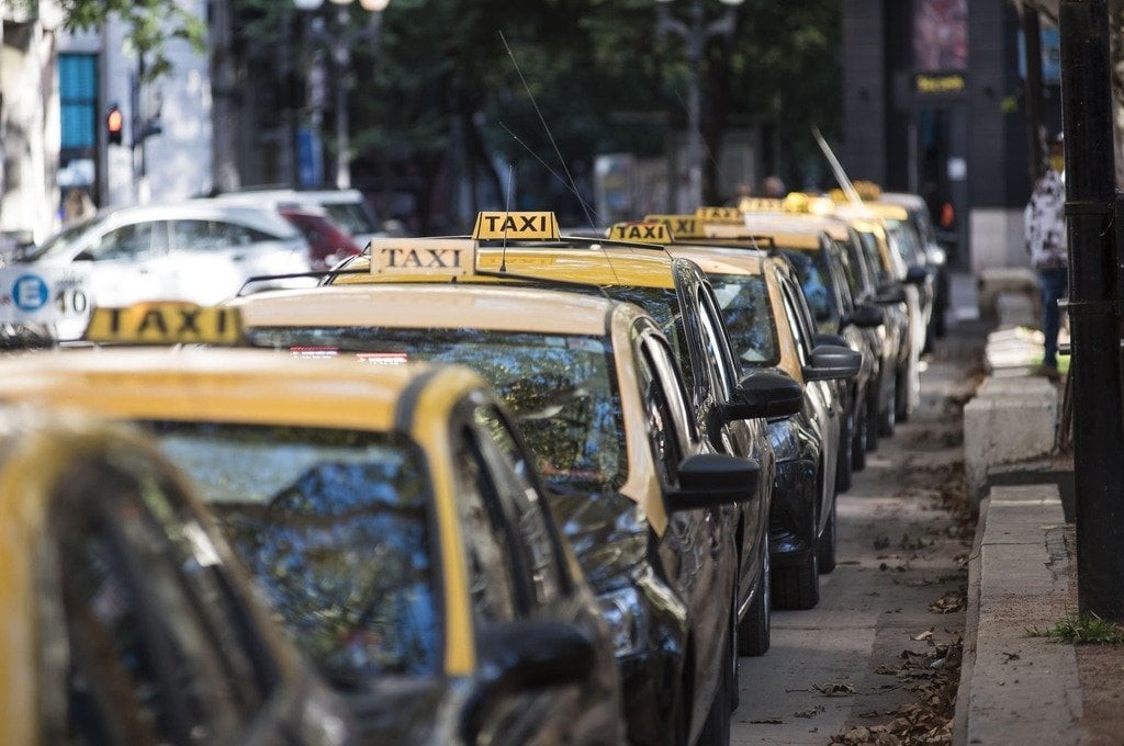 Taxis más caros: se aprobó el aumento de un 40 por ciento | Rosario y la región