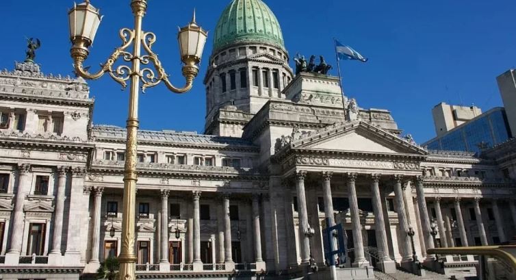 Jubilaciones, facultades delegadas, retenciones e YPF, los cambios aceptados en la Ley Ómnibus | Política y Economía