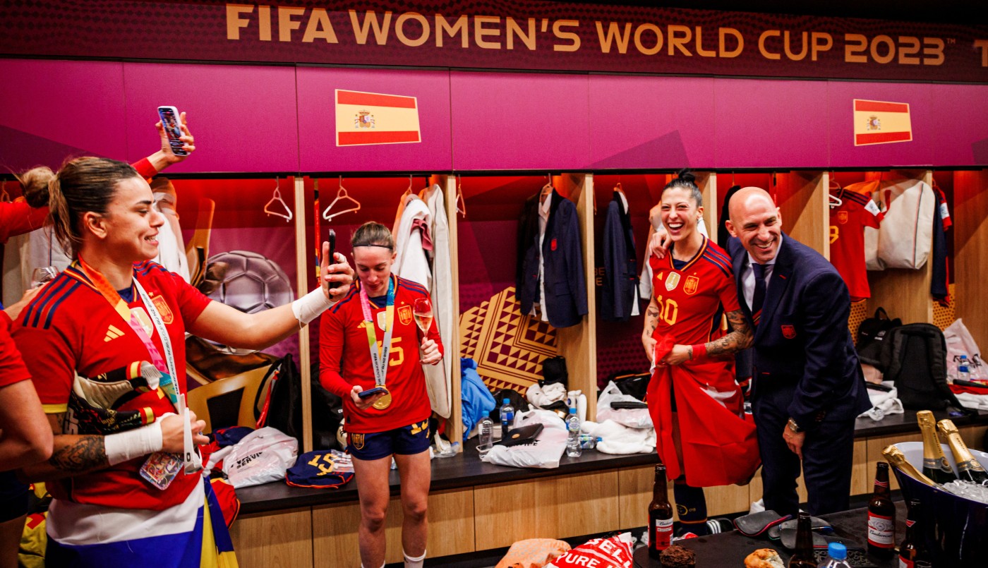 Rubiales irá a juicio por el beso no consentido a Jenni Hermoso | Deportes