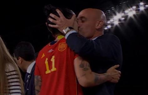 La FIFA ratificó la suspensión por tres años a Rubiales | Deportes