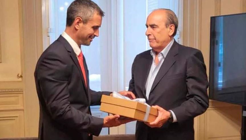 Tras el revés con la Ley Ómnibus, Francos recibió a Menem en la Casa Rosada | Política y Economía