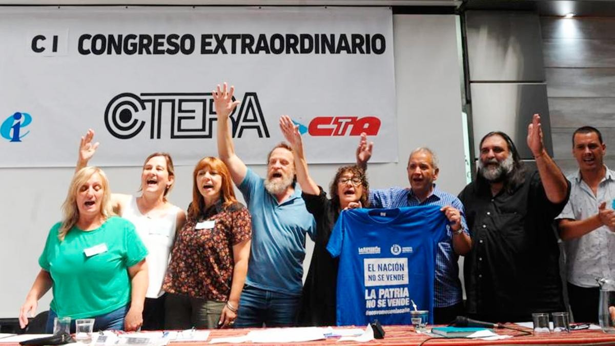 Ctera anunció un paro nacional con movilización para el lunes tras convocatoria del Gobierno | Política y Economía