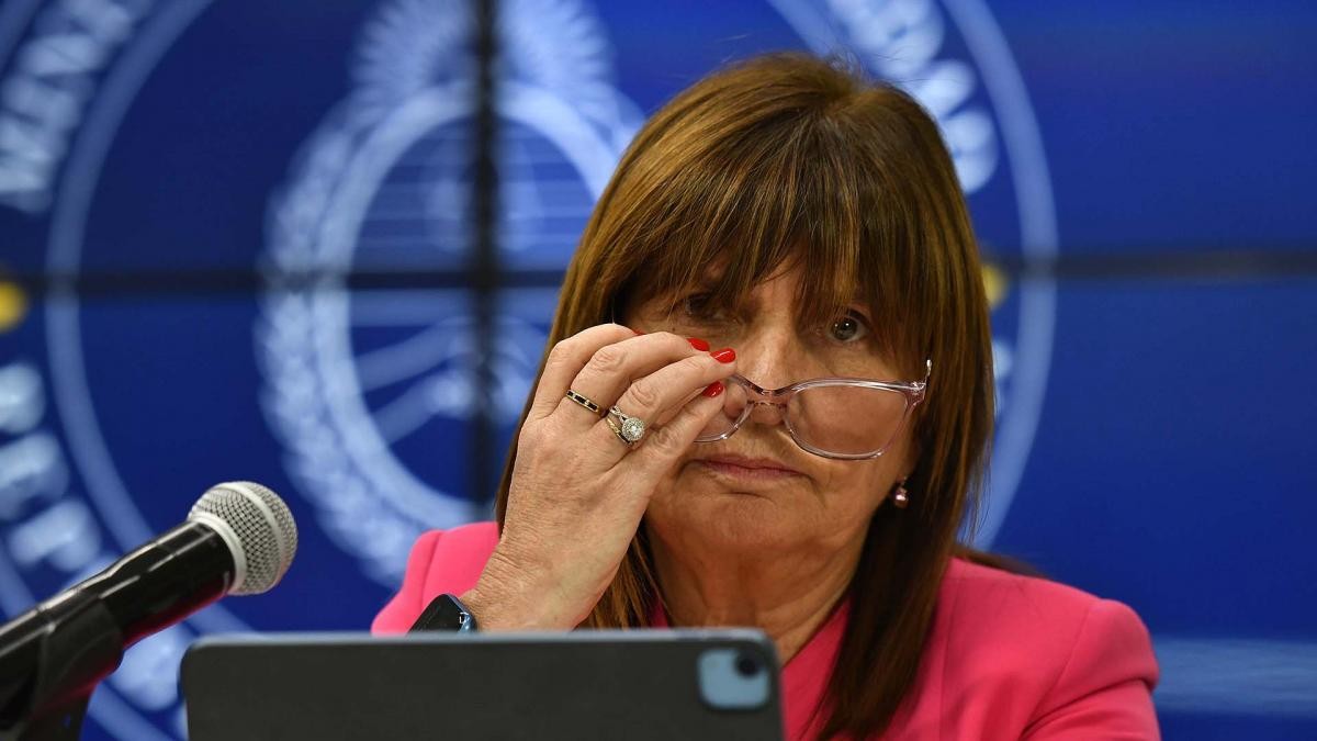 Bullrich dijo que se recibieron 800 denuncias a la línea 134 por "aprietes" para marchar | Política y Economía