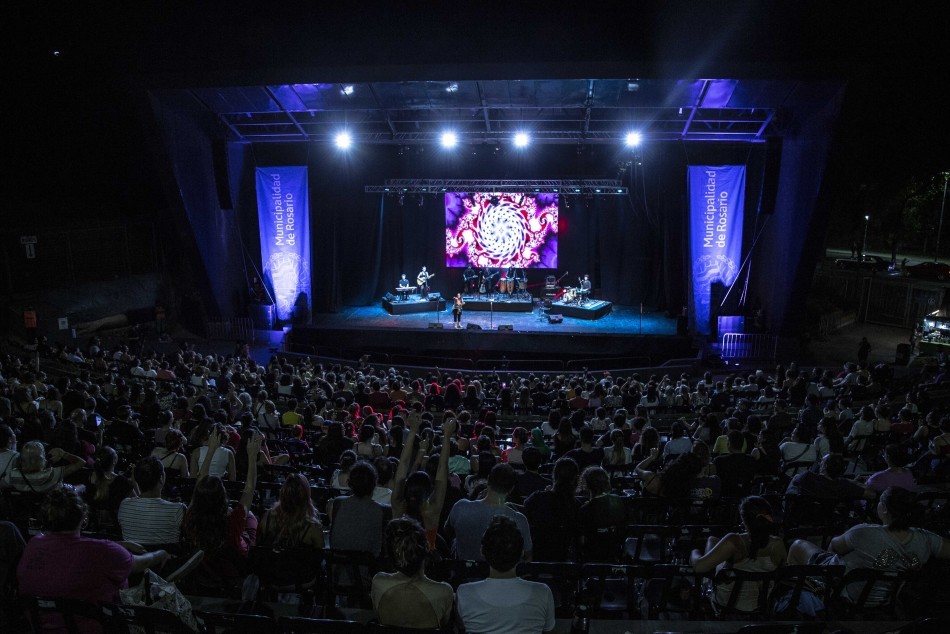 Llega la cuarta edición de «Agitadoras en el Anfi» | Rosario y la región