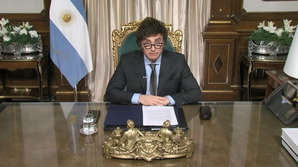 El Gobierno comenzó a hacer girar el nuevo texto del proyecto de la Ley Ómnibus | Política y Economía