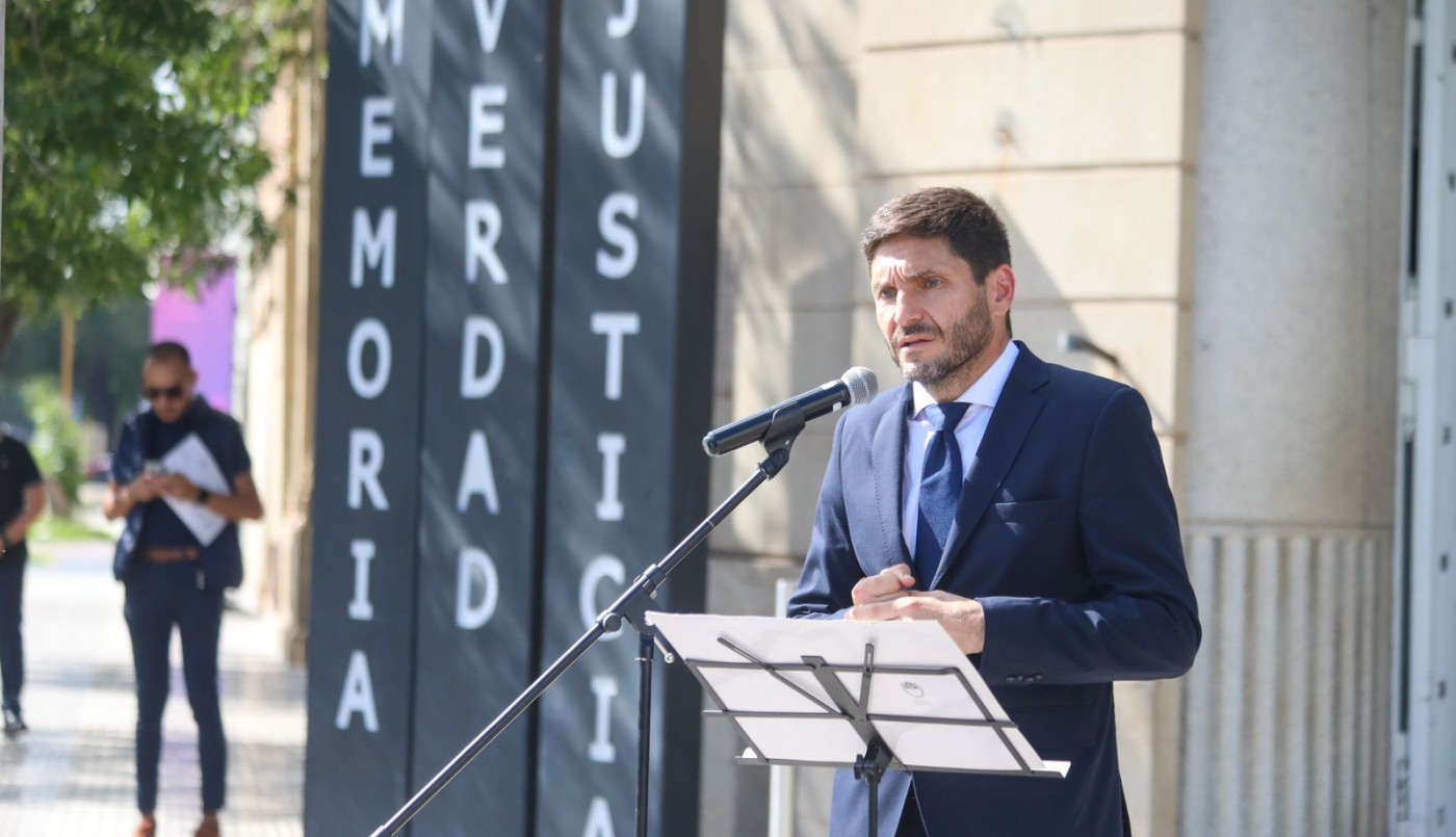 Pullaro:  "Para decir definitivamente Nunca Más, tenemos que asegurar el derecho a la democracia para siempre" | Rosario y la región