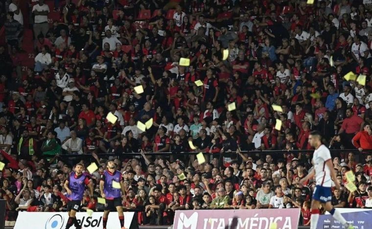 Causa panfletos: acusados quedaron libres, pero no podrán ir a la cancha | Rosario y la región