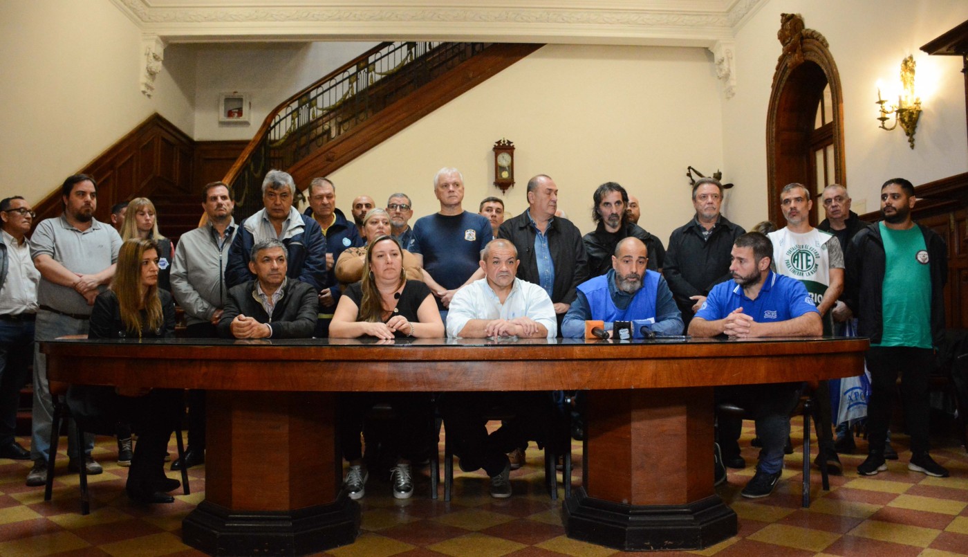 Este martes habrá un acto “contra el ajuste” convocado por los gremios rosarinos | Rosario y la región