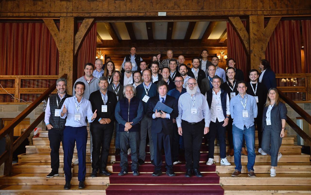 Milei, ante los empresarios en el Foro Llao Llao: "Quiero una profunda revolución liberal" | Política y Economía