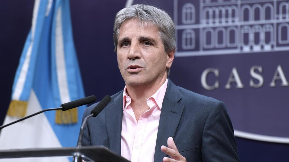 Caputo acerca de la marcha universitaria: “el berrinche es el mismo que el de otros sectores que ven afectado su negocio" | Política y Economía
