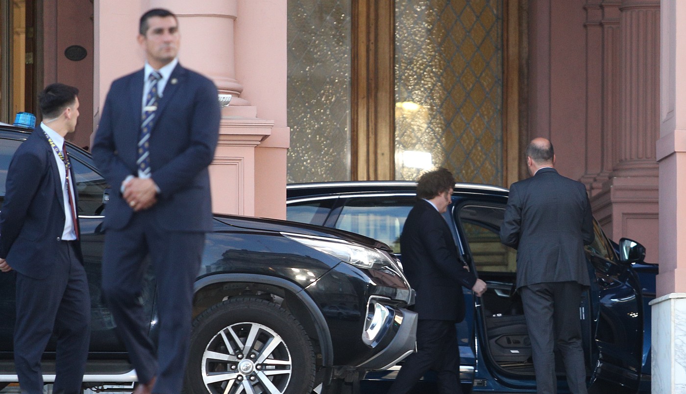 Milei se fue de la Rosada antes de la llegada de la marcha universitaria | Política y Economía