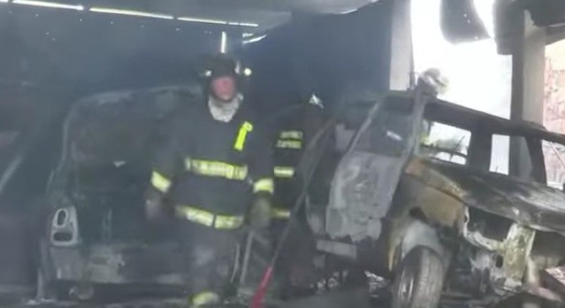 Empalme Graneros: Se incendió un taller mecánico y afectó viviendas aledañas | Rosario y la región