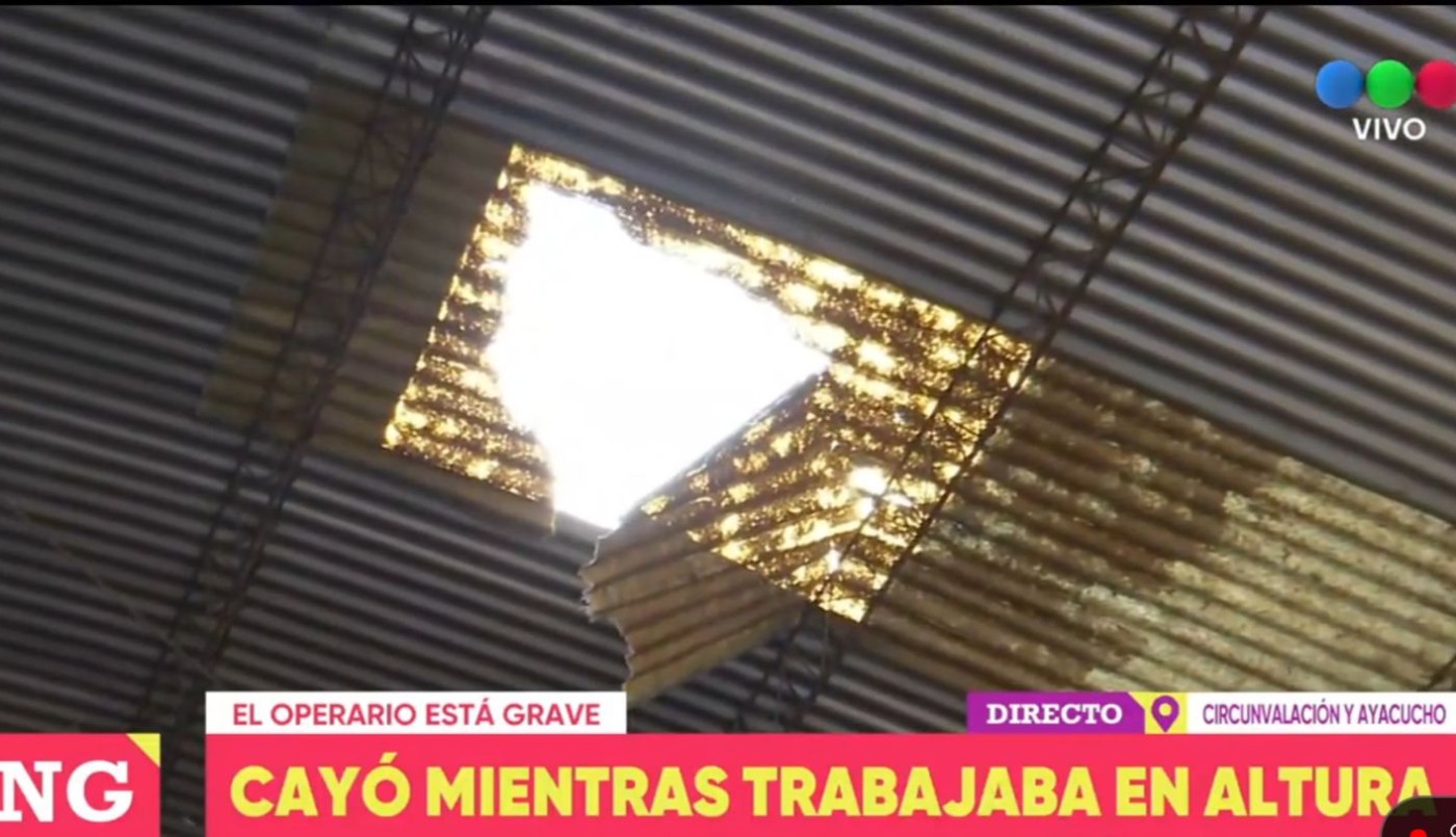 Traslado urgente en helicóptero: un trabajador cayó desde un techo y está grave | Rosario y la región